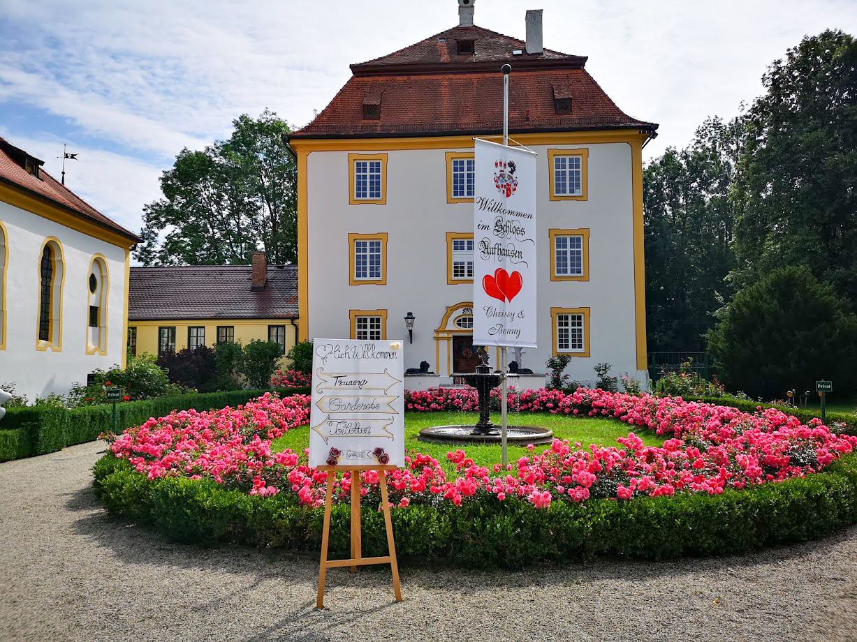 Schloss Aufhausen Naheliegend. Feiern und Tagen vor den